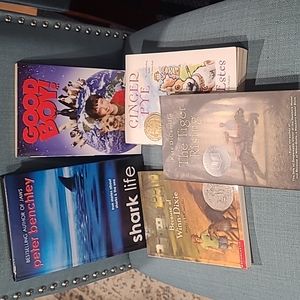 Lot of 5 Book Bundle, Animal stories, Newbery Medal